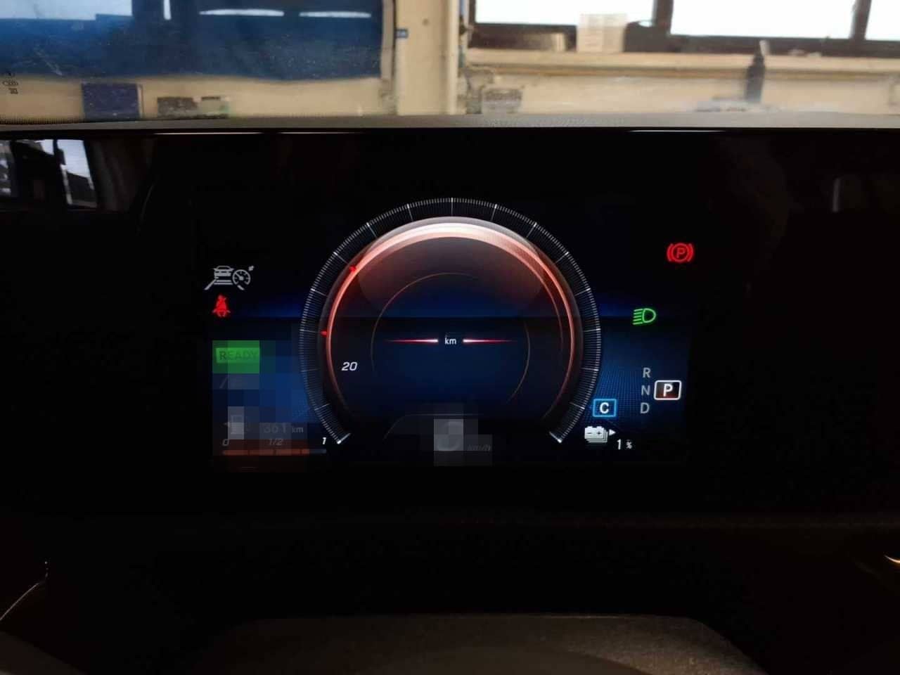Mercedes-Benz A 250 e Lim. Progressive ACC BLIS HuD Key LED La foto 9