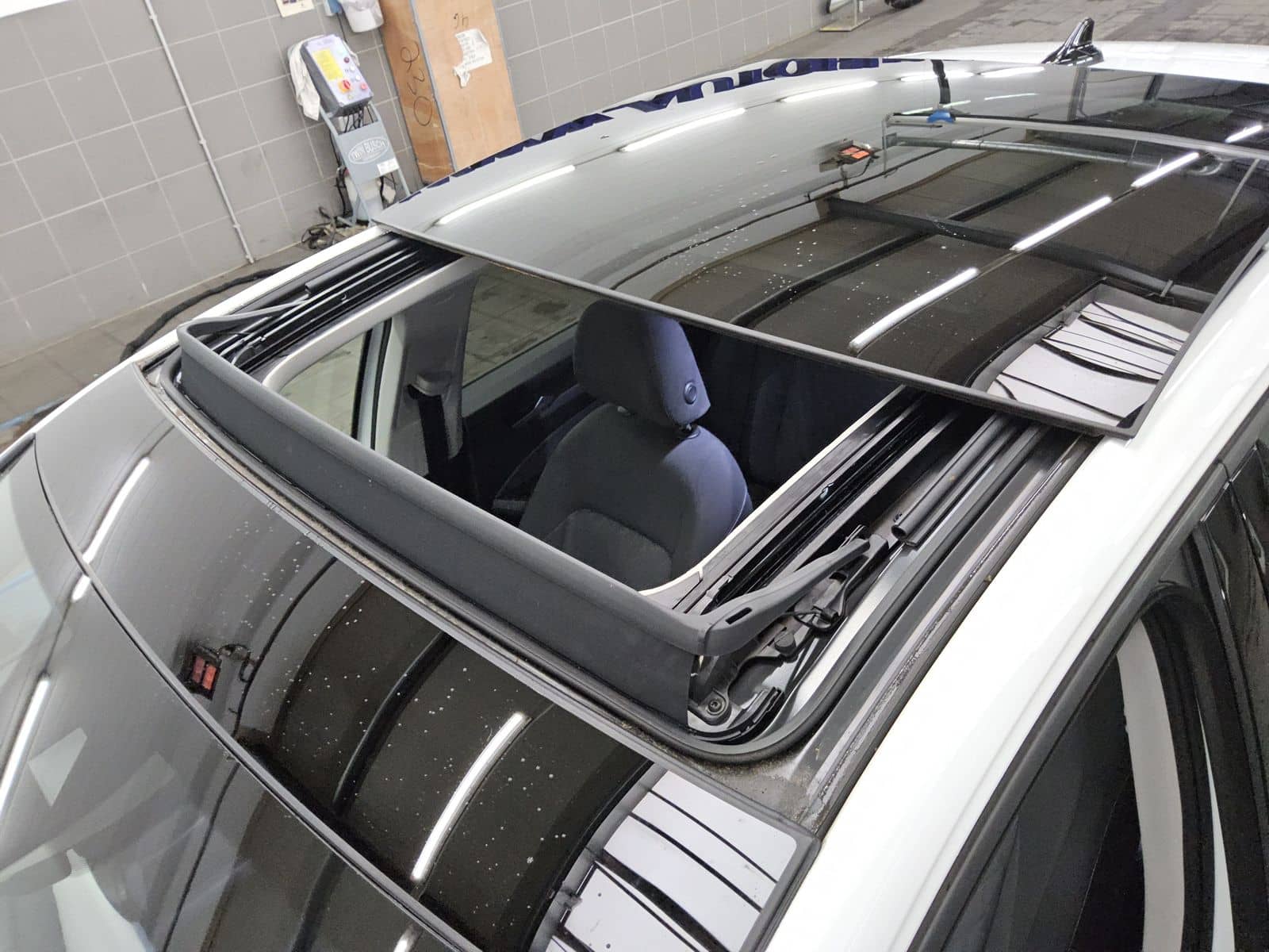 Volkswagen Golf-8 2.0 TDI Move Navi LED+ DC-Pro Pano HuD foto 13