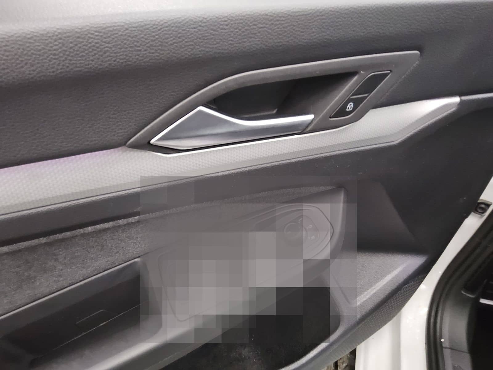 Volkswagen Golf-8 2.0 TDI Move Navi LED+ DC-Pro Pano HuD foto 10