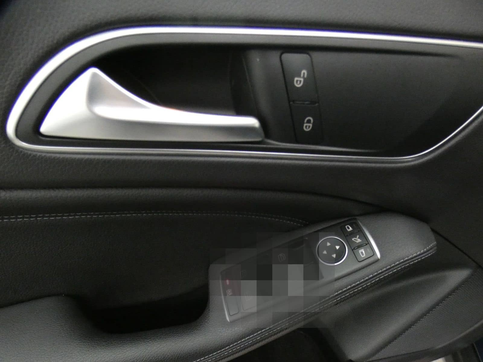 Mercedes-Benz GLA 220 4MATIC*NAVI*OFFROAD*TEMPOMAT*PDC foto 13