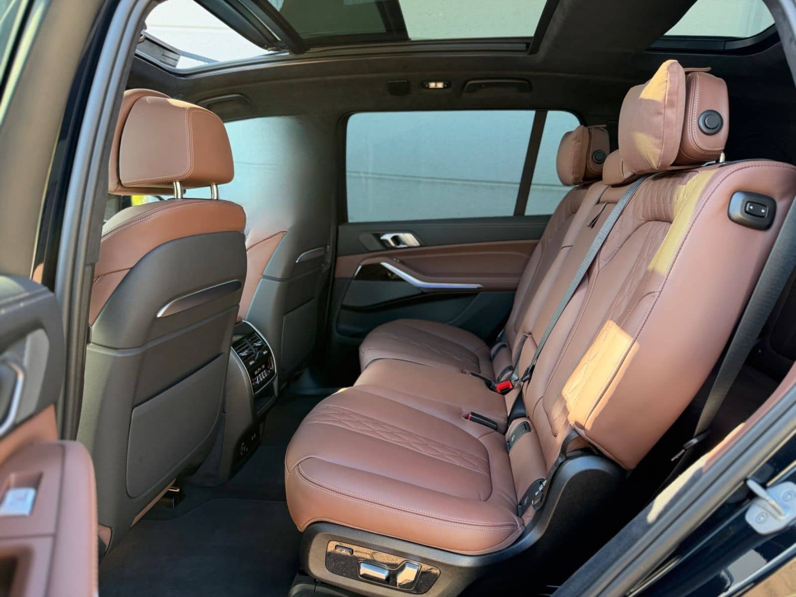 BMW X7 xDr 40d°M-SPORT°7-SITZER°PANO°AHK°HUD°STHZ°21 foto 5