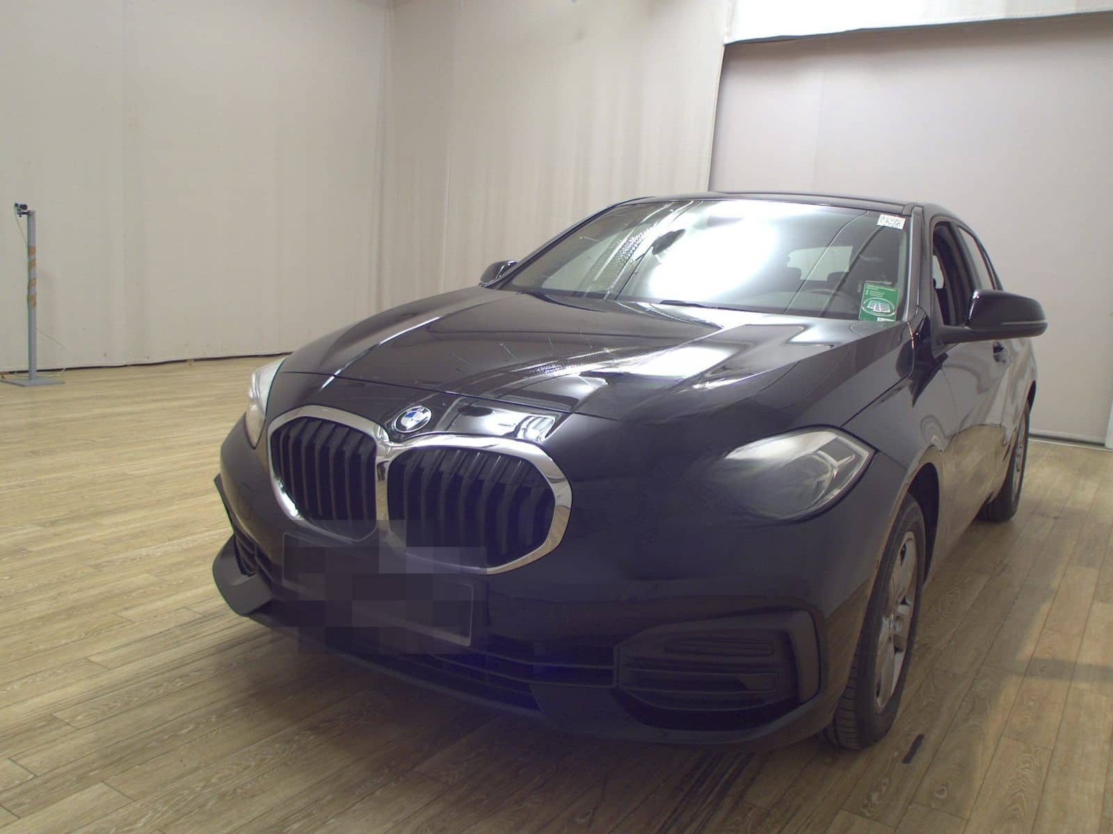 BMW 118dA Advantage Navi LED LC-Pro ACC Shz foto 2