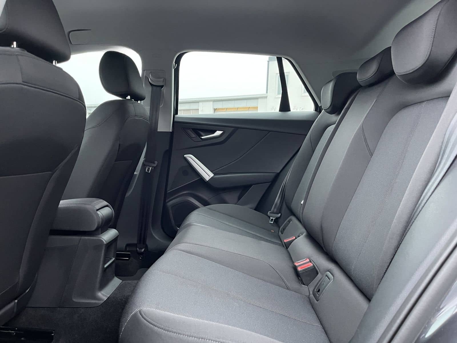 Audi Q2 35 1.5 TFSI S tronic 135€ m.20% Anz. 17Zoll P foto 15