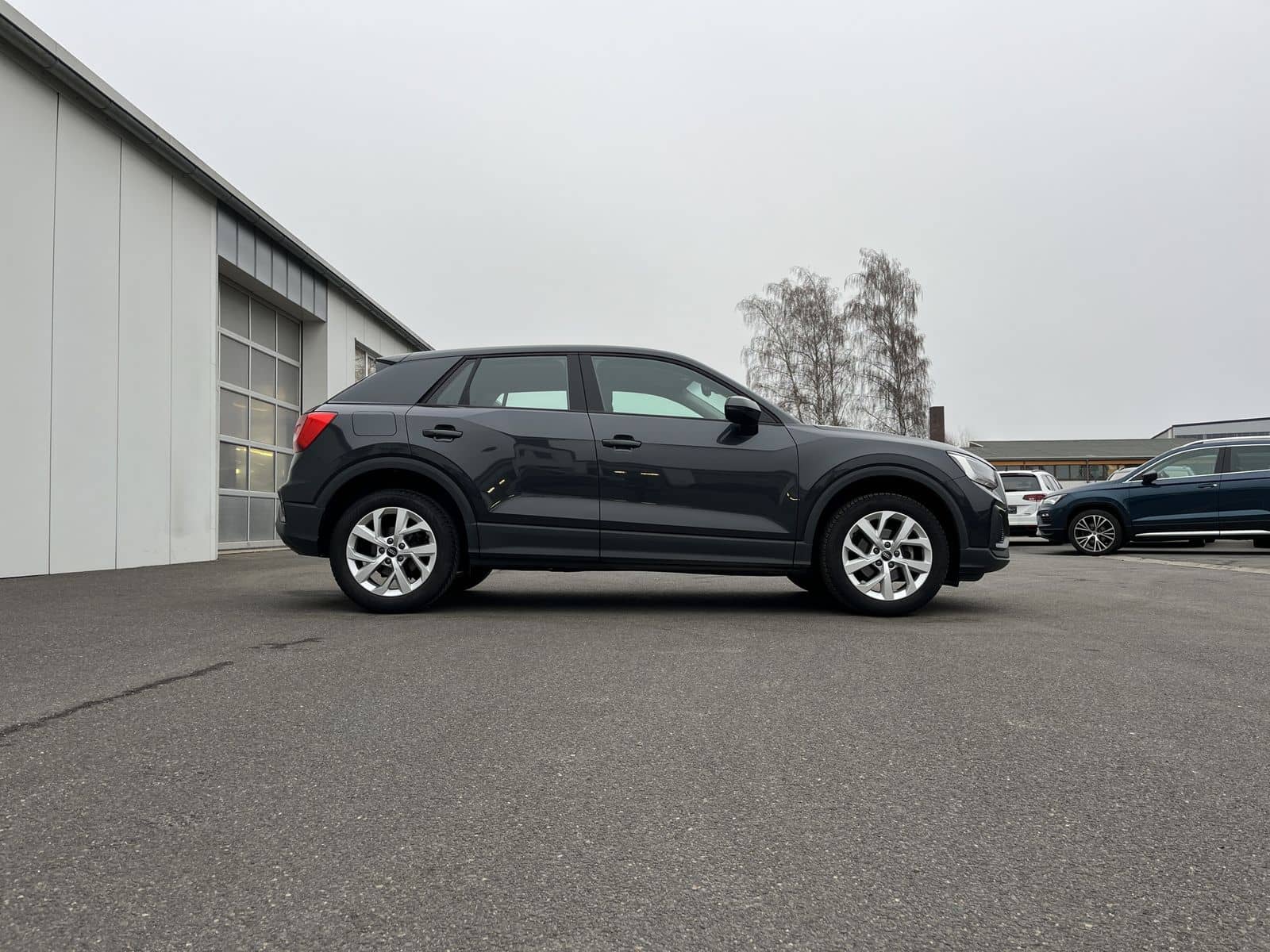 Audi Q2 35 1.5 TFSI S tronic 135€ m.20% Anz. 17Zoll P foto 4