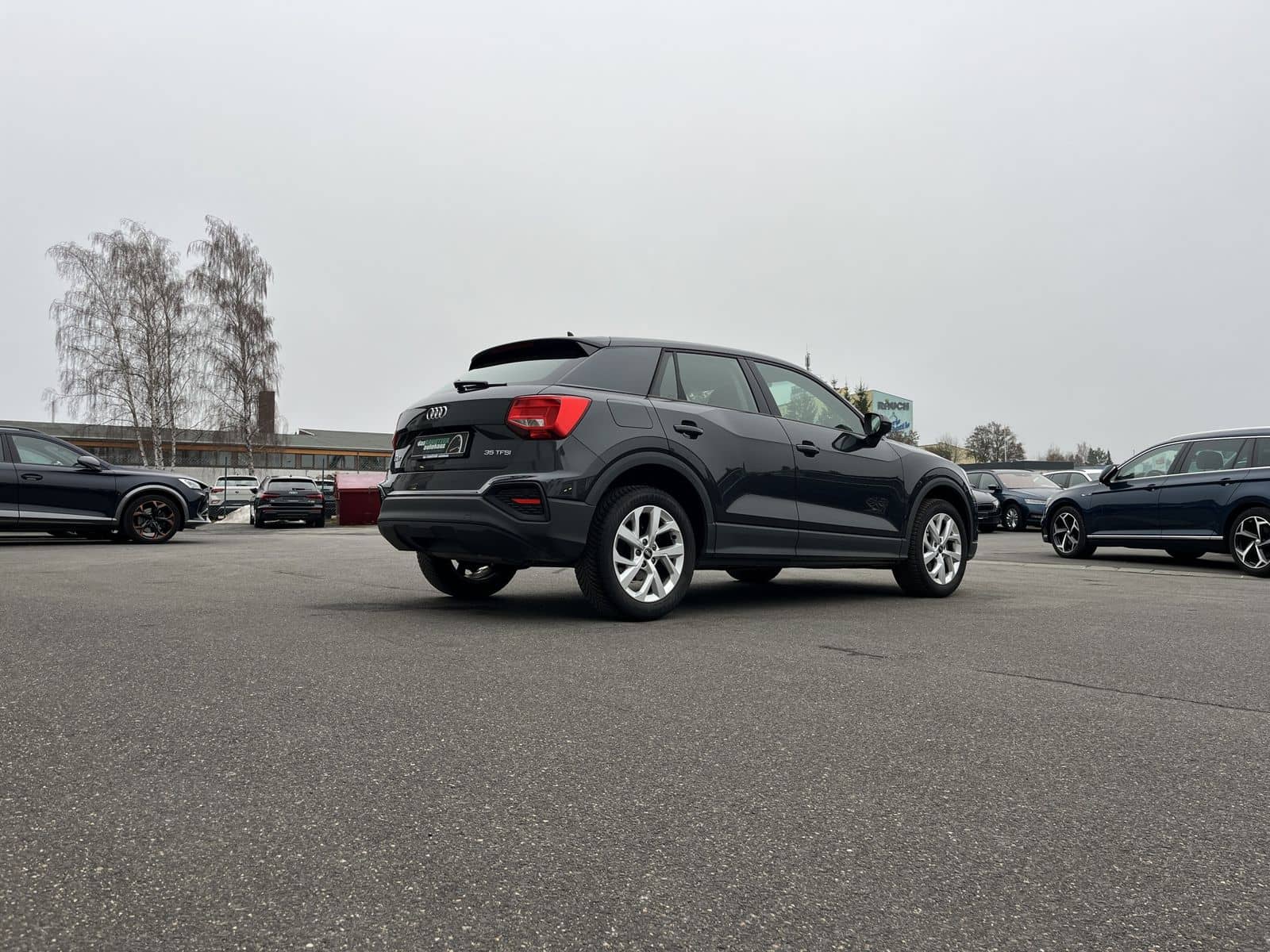 Audi Q2 35 1.5 TFSI S tronic 135€ m.20% Anz. 17Zoll P foto 6