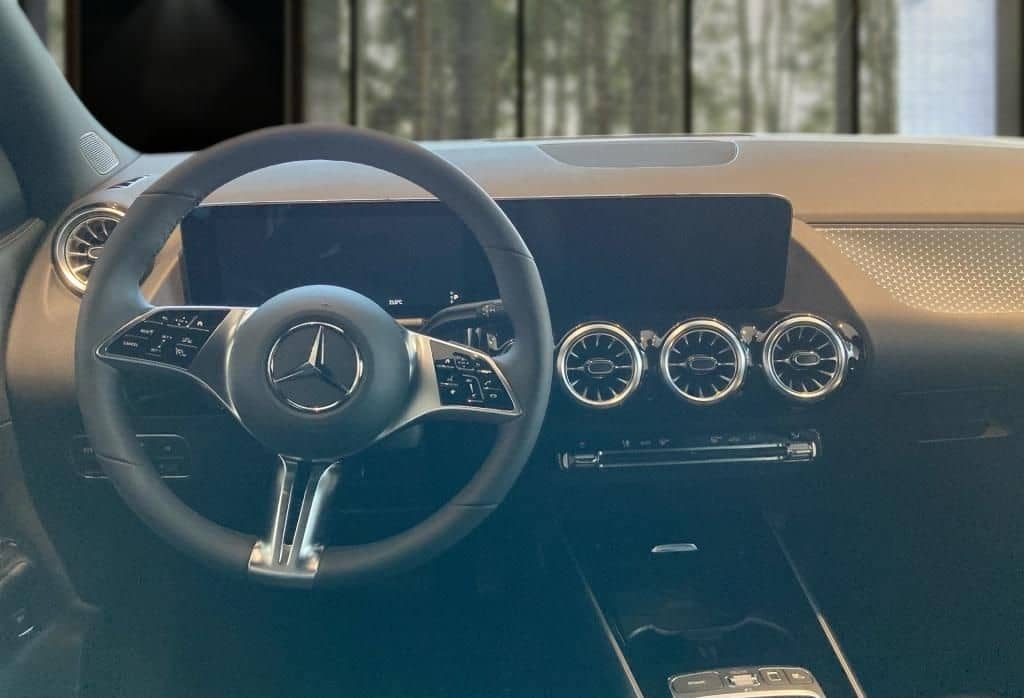 Mercedes-Benz GLA 200 Progressive Line+DISTRONIC+KEYLESS+360°K foto 8