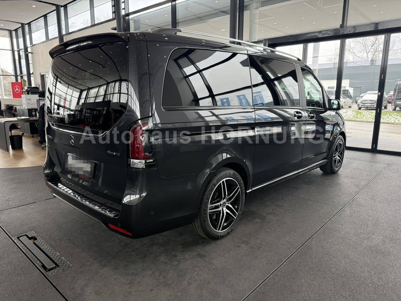 Mercedes-Benz V300 d 4M*AVANTGARDE*AIRMATIC*AMG*PANO*STHZG*AHK foto 7