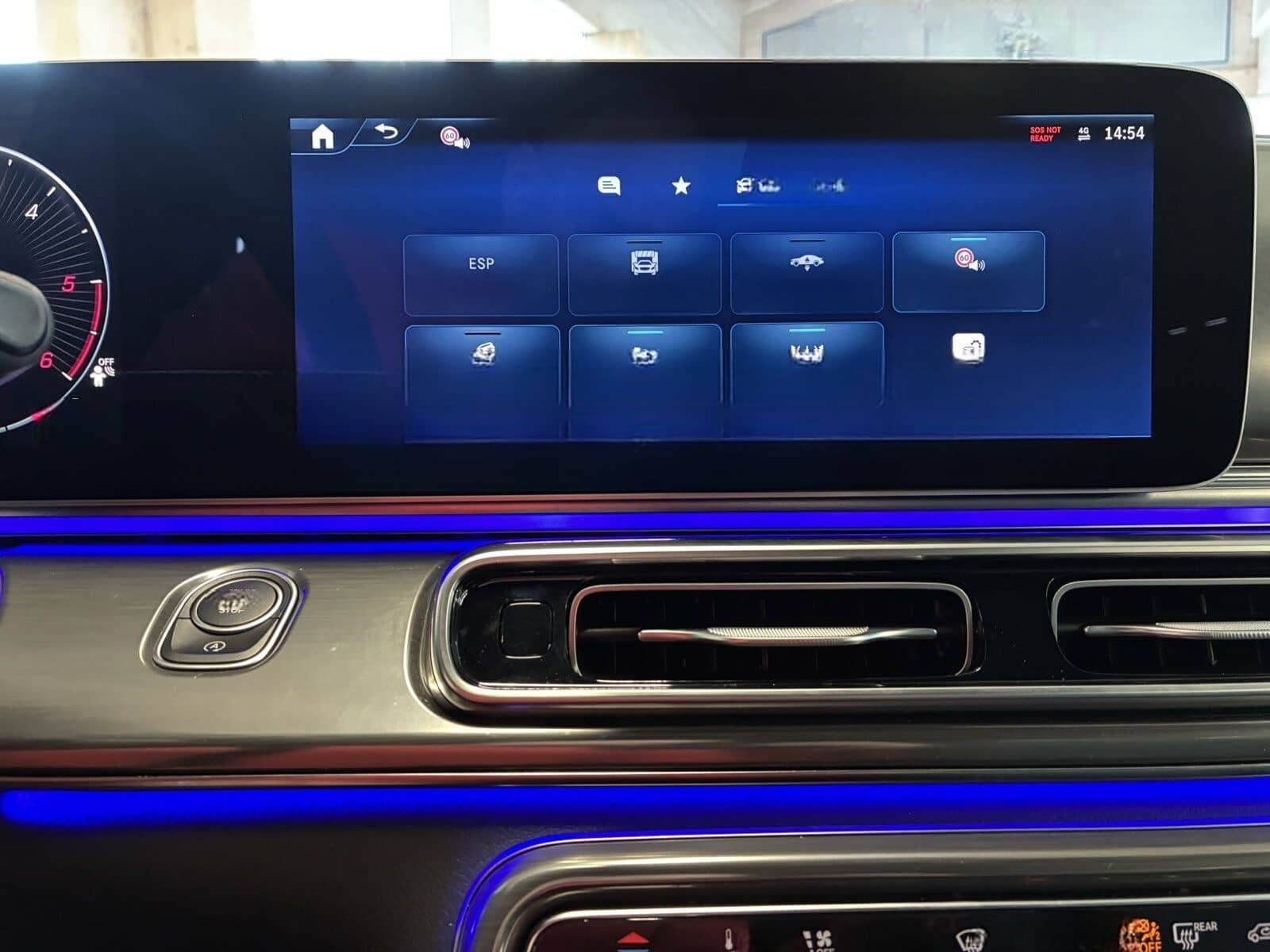 Mercedes-Benz V 300 d 4M*EXCLUSIVE*AMG*AIRMATIC*PANO*7-SITZER foto 19