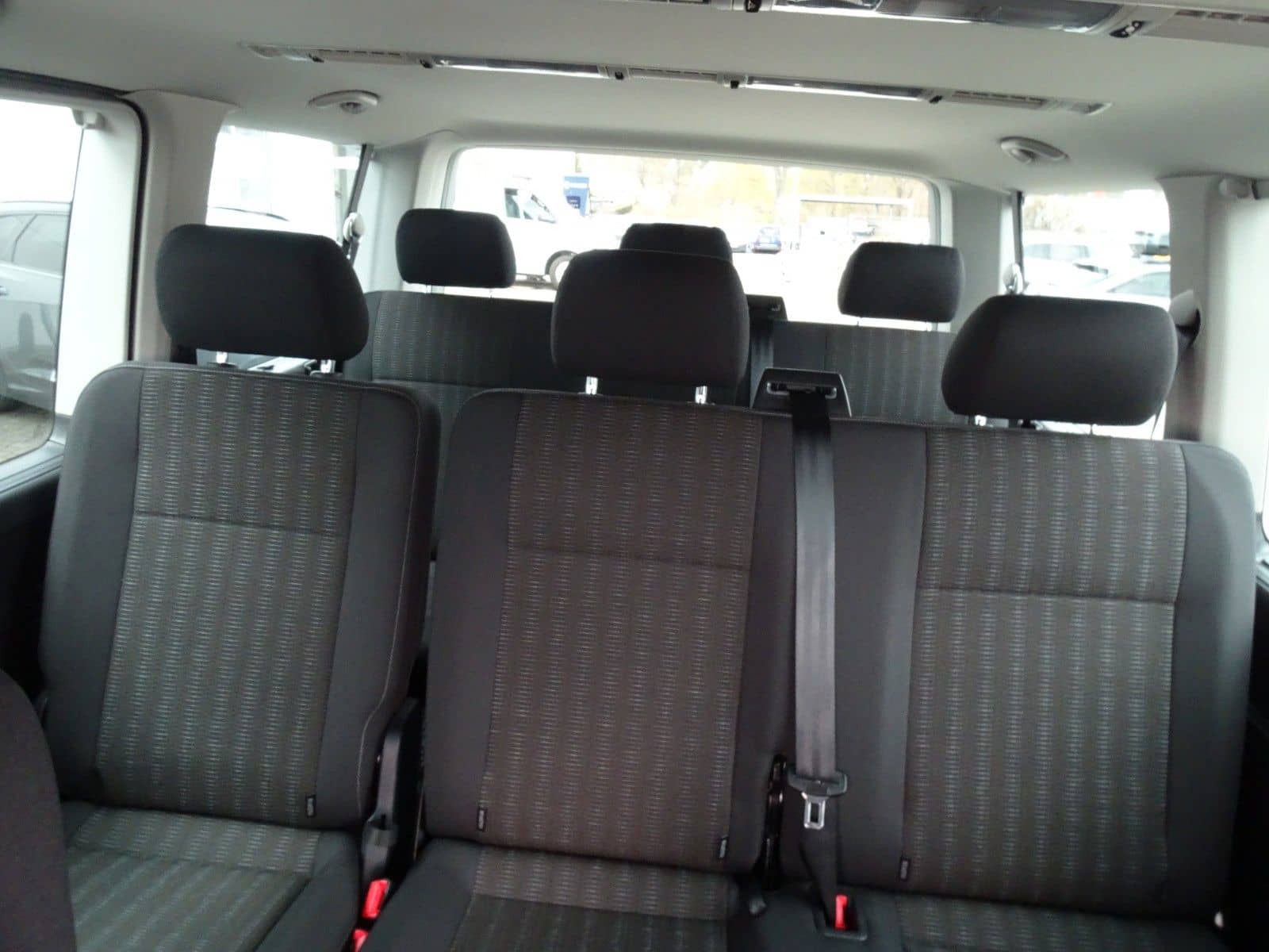 Volkswagen T6.1 Caravelle 2.0 TDI DSG Comfortline foto 12