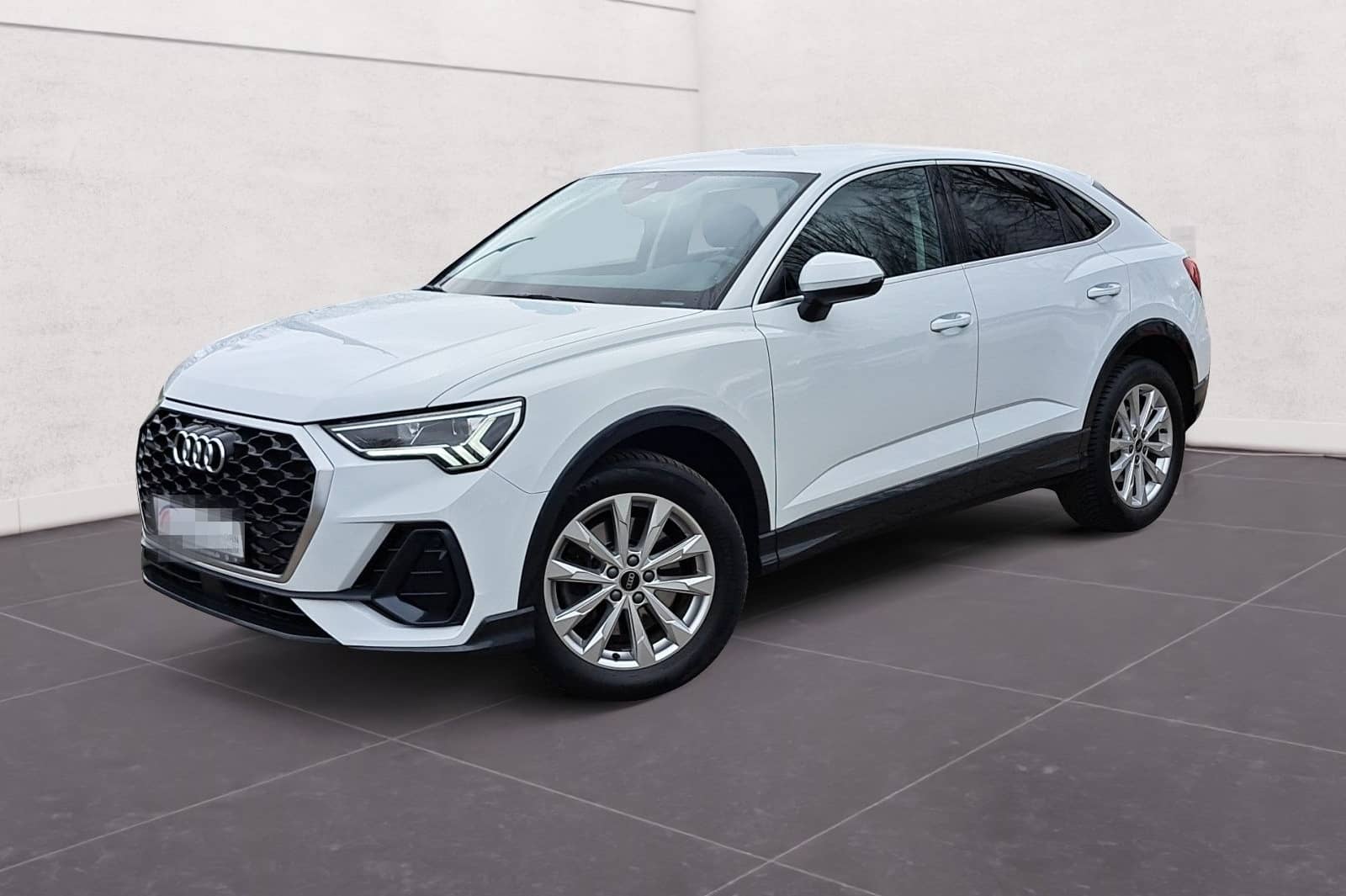 Audi Q3 Sportback 40 TFSI quattro S tronic NAV KAM GR foto 2