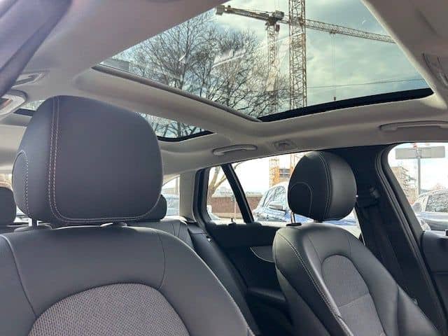 Mercedes-Benz C 350e T Avangarde LED*PANO*BURMESTER foto 11