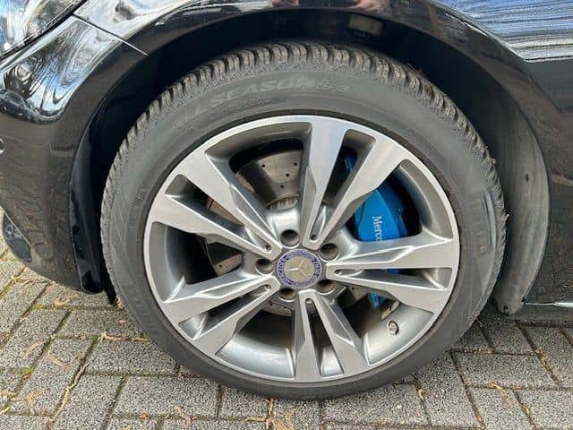 Mercedes-Benz C 350e T Avangarde LED*PANO*BURMESTER foto 22