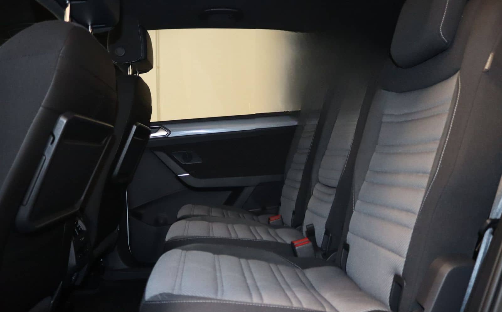 Volkswagen Touran 1.5 TSI 3x R-Line -NAV-LED-ACC-4xSHZ-TOTW foto 12