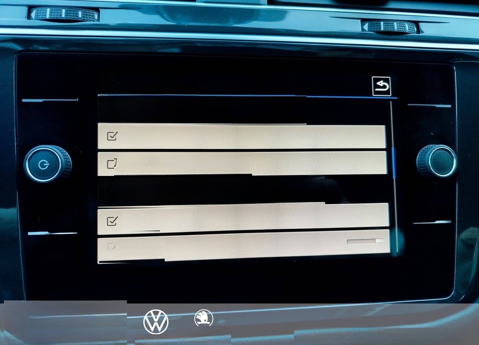 Volkswagen Tiguan 2.0 TDI DSG IQ.DRIVE AHK Standheizung HUD foto 16