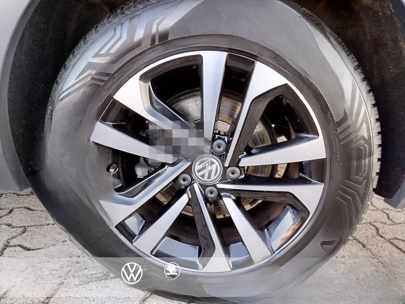 Volkswagen Tiguan 2.0 TDI DSG IQ.DRIVE AHK Standheizung HUD foto 20