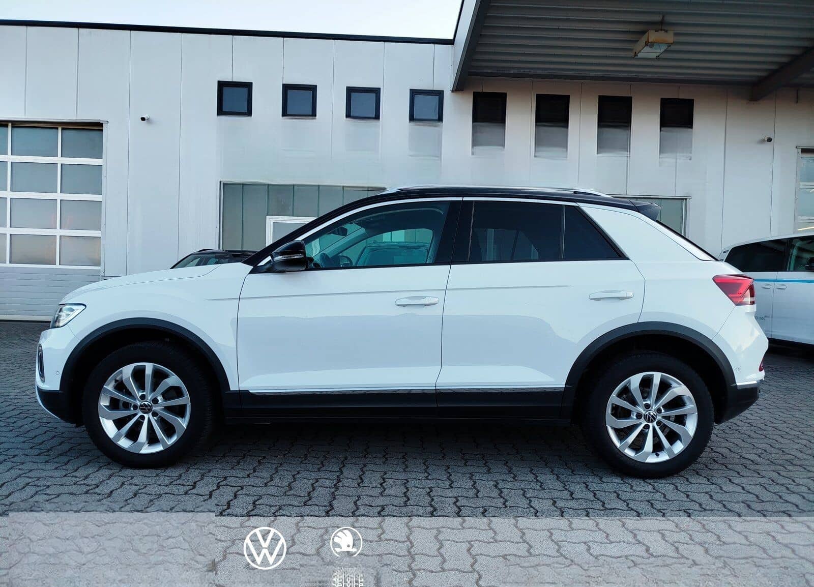 Volkswagen T-Roc 1.0 TSI Style Navi LEDPlus ACC Massage LED foto 2