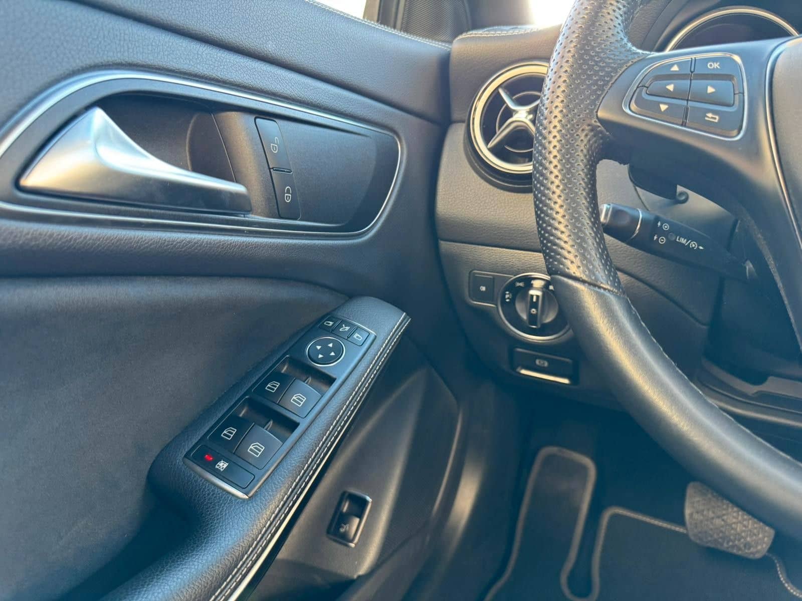 Mercedes-Benz CLA200 SB AMG 8FACH R-KAMERA LED CARPLAY NAVI foto 11