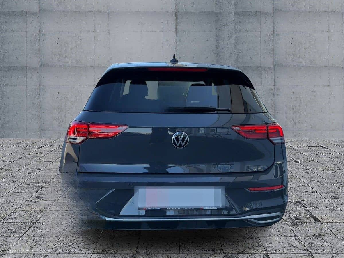 Volkswagen Golf VIII 1.0 TSI LIFE LED+APP+SHZ+2xPDC+DAB+16" foto 5