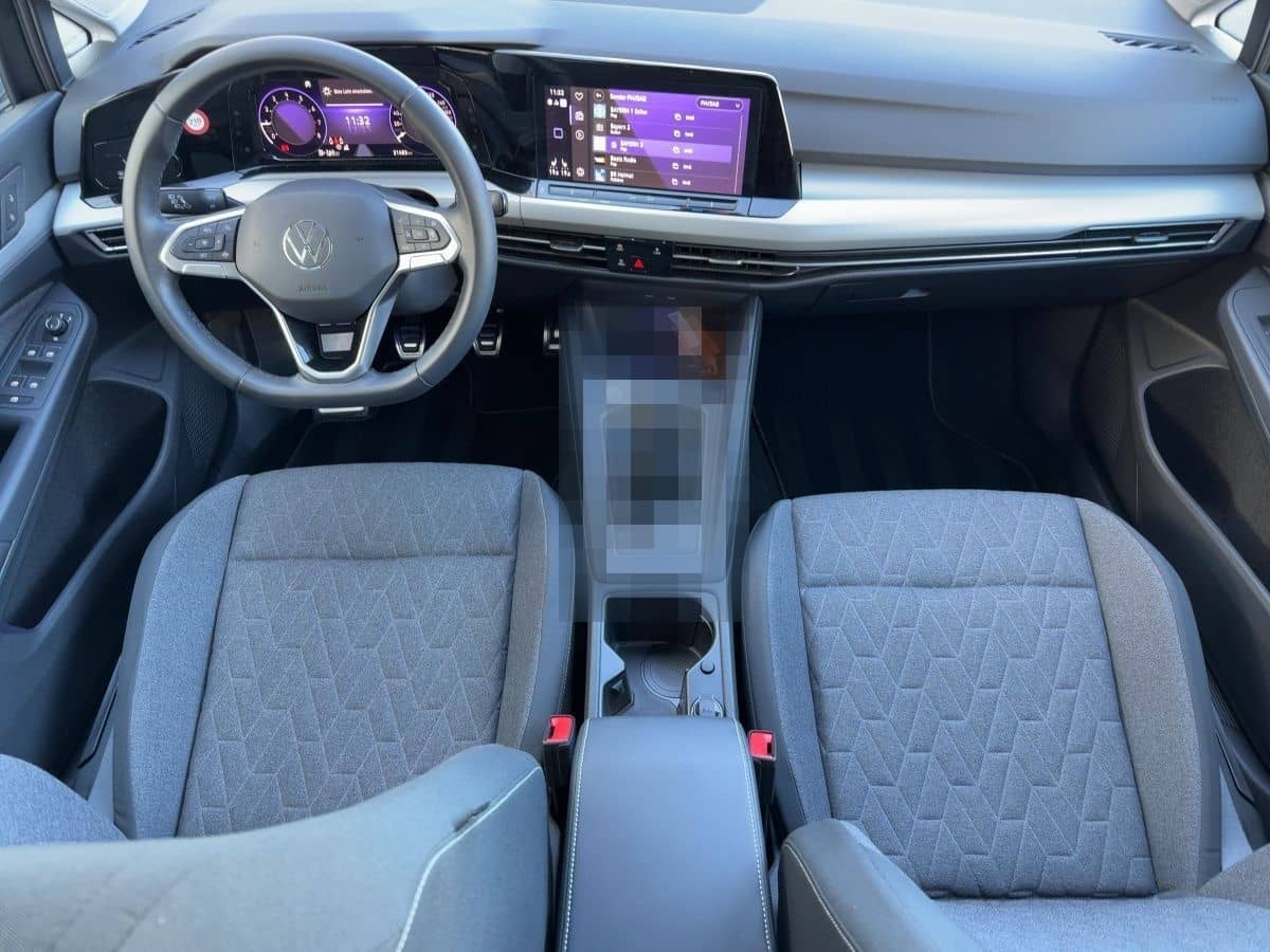 Volkswagen Golf VIII 1.0 TSI LIFE LED+APP+SHZ+2xPDC+DAB+16" foto 9