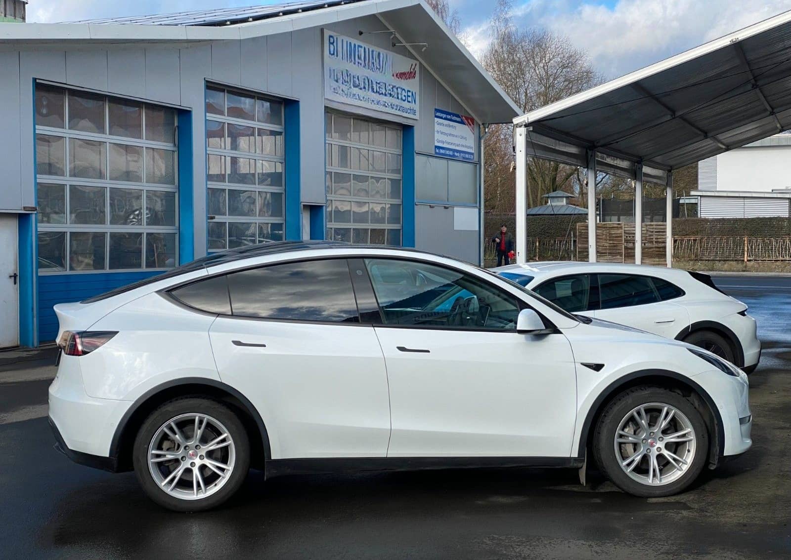 Tesla Model Y ohne Nachlackierung+kaufe auch Tesla an+ foto 16