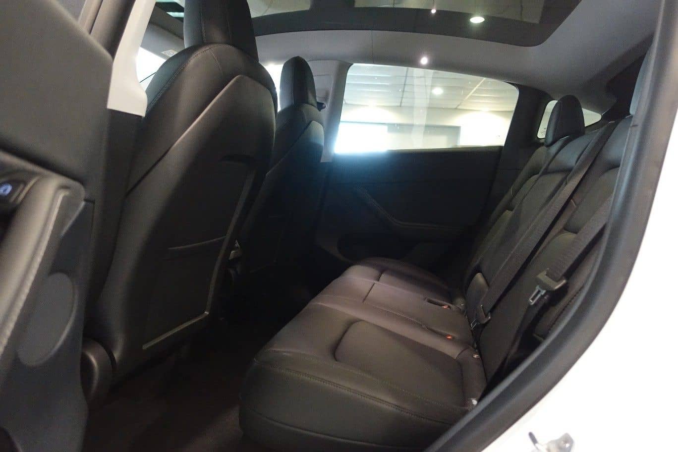 Tesla Model Y ohne Nachlackierung+kaufe auch Tesla an+ foto 10