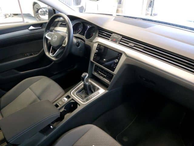 Volkswagen Passat Variant 1.5 TSI NAVI CARPLAY ACC RFK SHZ foto 5