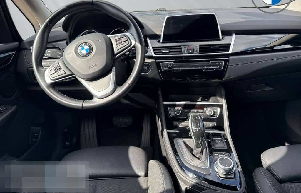 BMW 218 Gran Tourer d Sport Line Navi AHK Driv Assis foto 10