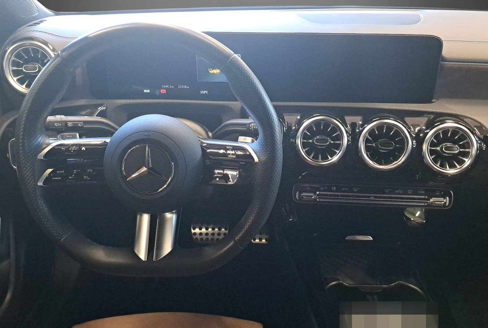 Mercedes-Benz CLA 200 Shooting Brake d AMG-Premium*NIGHT*AHK++ foto 16