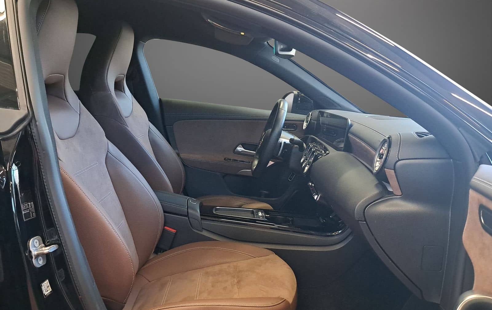 Mercedes-Benz CLA 200 Shooting Brake d AMG-Premium*NIGHT*AHK++ foto 18