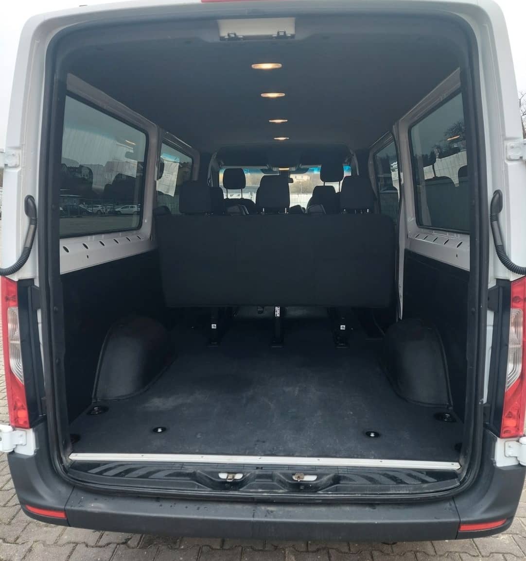 Mercedes-Benz Sprinter III Tourer RWD/AWD 316 CDI RWD foto 11