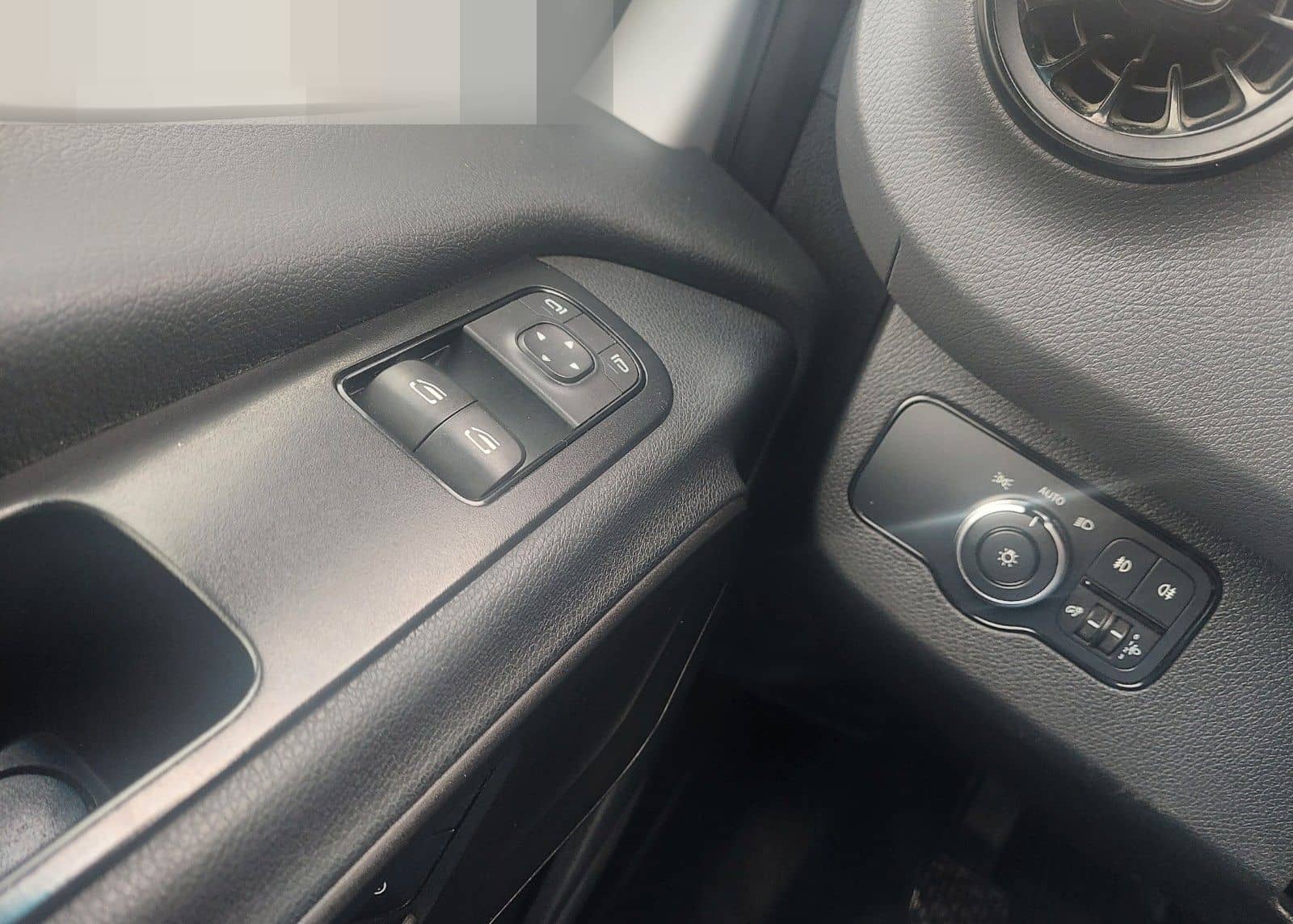 Mercedes-Benz Sprinter III Tourer RWD/AWD 316 CDI RWD foto 18