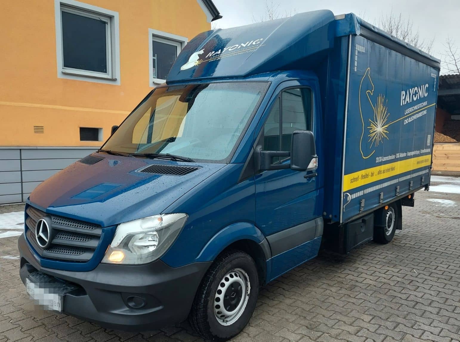 Mercedes-Benz Sprinter foto 1
