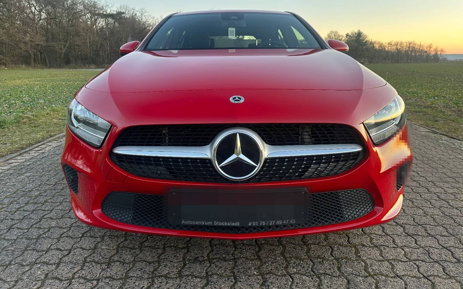 Mercedes-Benz A 180 Progressive Automatik Navi wenig Km foto 4