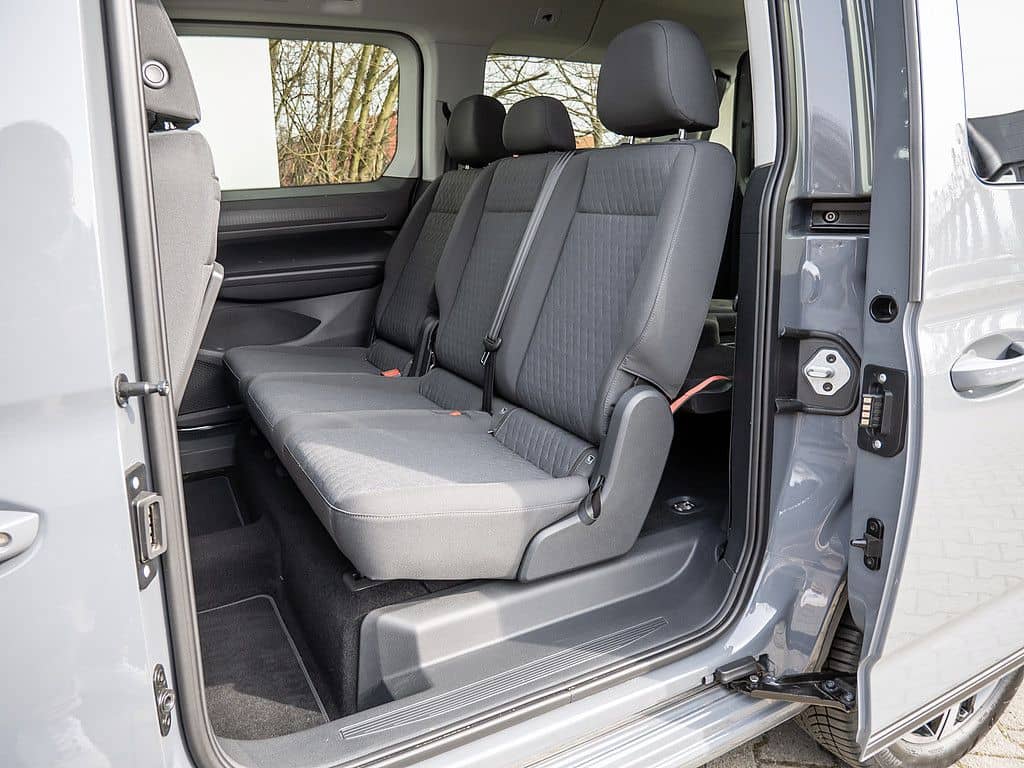 Volkswagen Caddy Maxi 2.0TDI DSG LED NAVI AHK PANRAMA foto 5