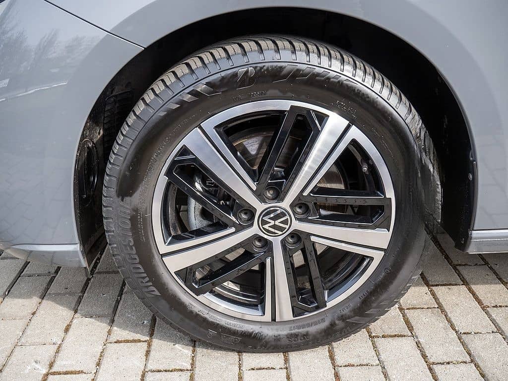 Volkswagen Caddy Maxi 2.0TDI DSG LED NAVI AHK PANRAMA foto 7