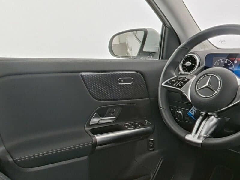 Mercedes-Benz GLA 180 Advanced AHK*LED*RFK*WINTER-PAKET*SHZ*** foto 10