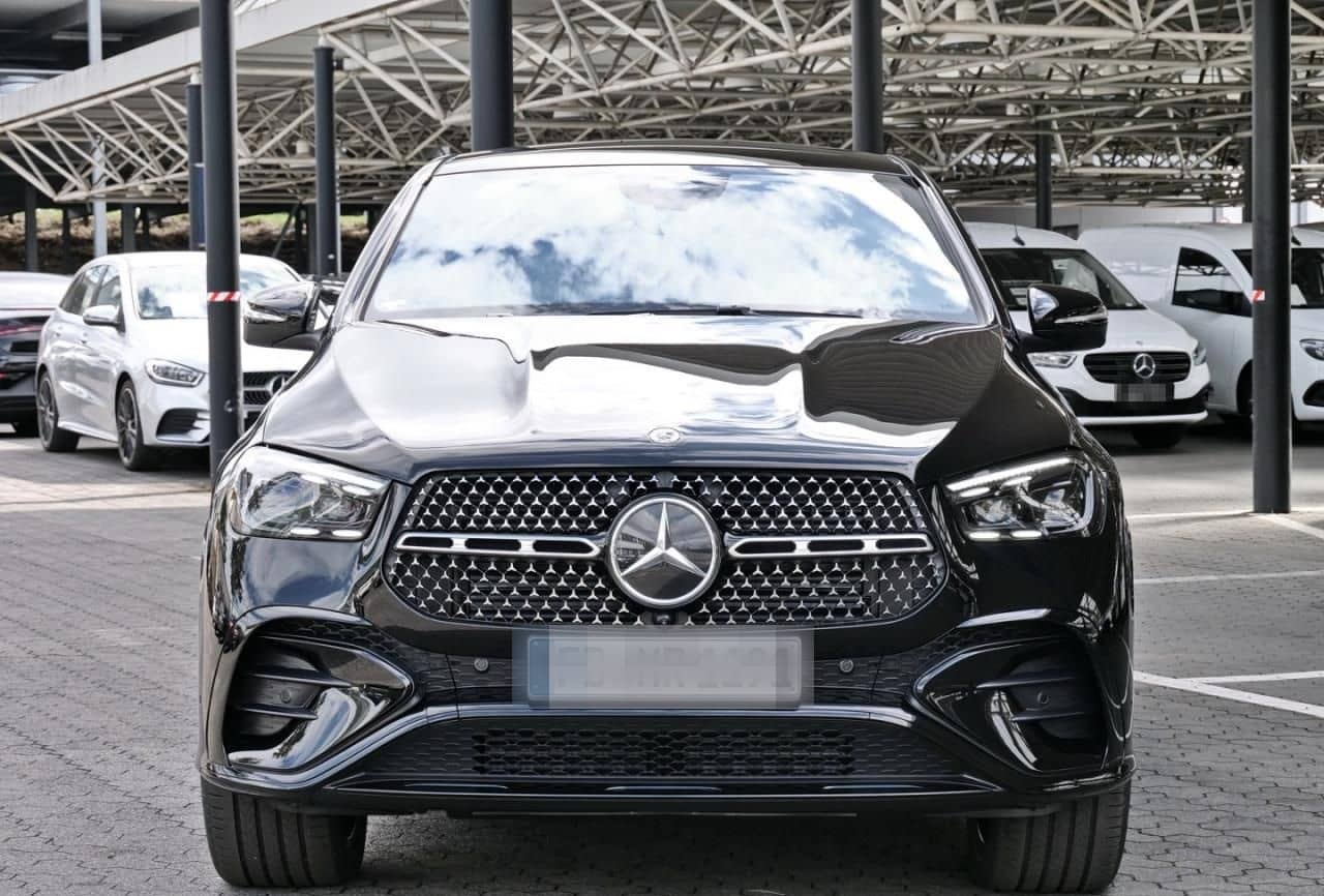 Mercedes-Benz GLE 300 d 4MATIC Coupé AMG Night Panorama 360° foto 2