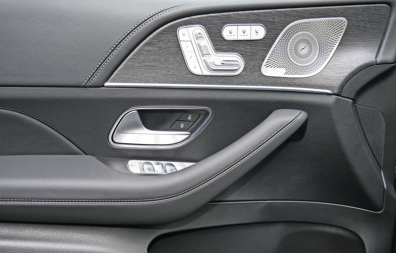 Mercedes-Benz GLE 300 d 4MATIC Coupé AMG Night Panorama 360° foto 17