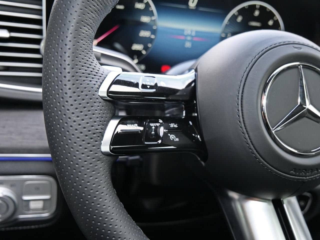 Mercedes-Benz GLE 300 d 4MATIC Coupé AMG Night Panorama 360° foto 20