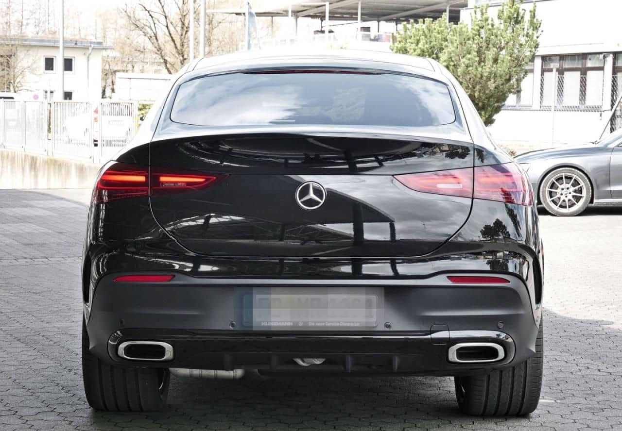 Mercedes-Benz GLE 300 d 4MATIC Coupé AMG Night Panorama 360° foto 4