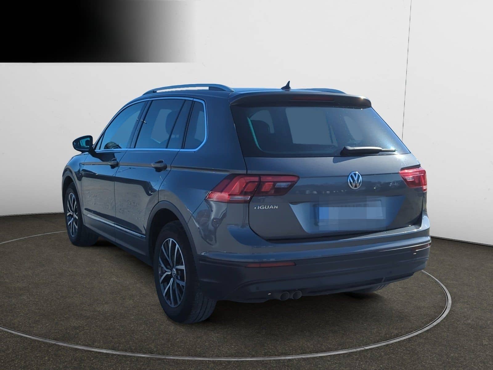 Volkswagen Tiguan Comfortline 2.0 TDI DSG ACC*AHK*NAVI*PDC foto 4