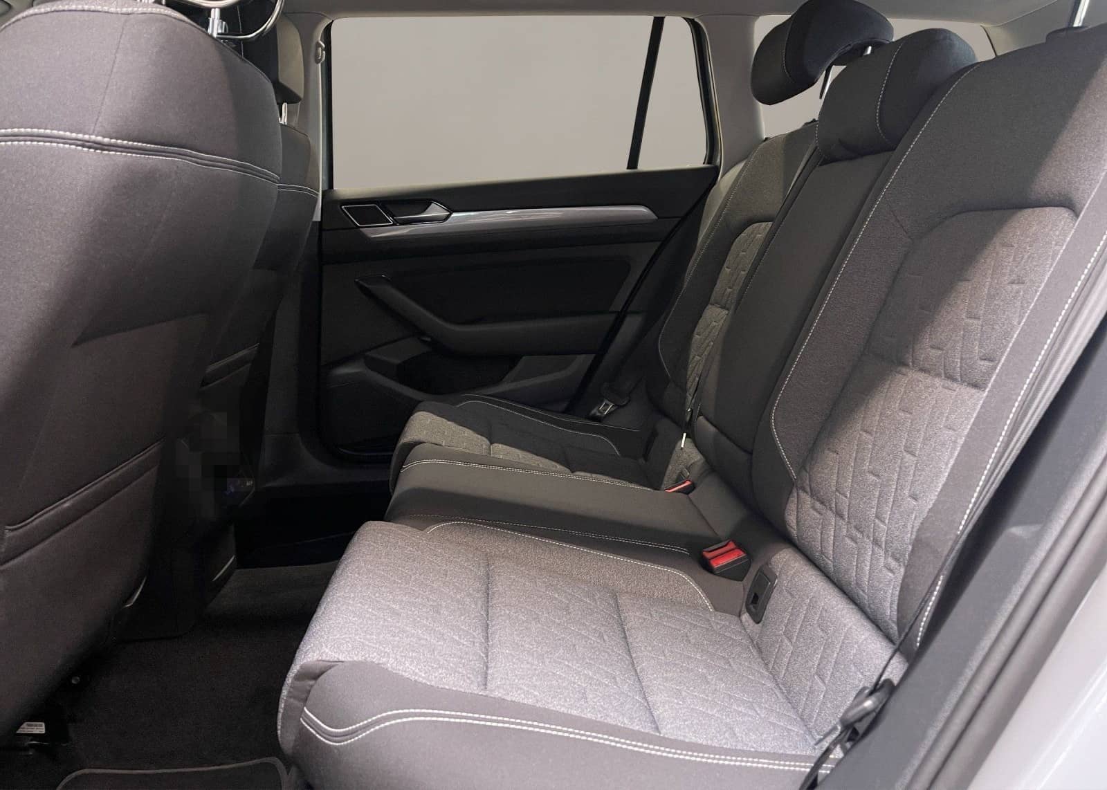 Volkswagen Passat Variant 2.0 TDI BMT Business ACC AHK AUT foto 15