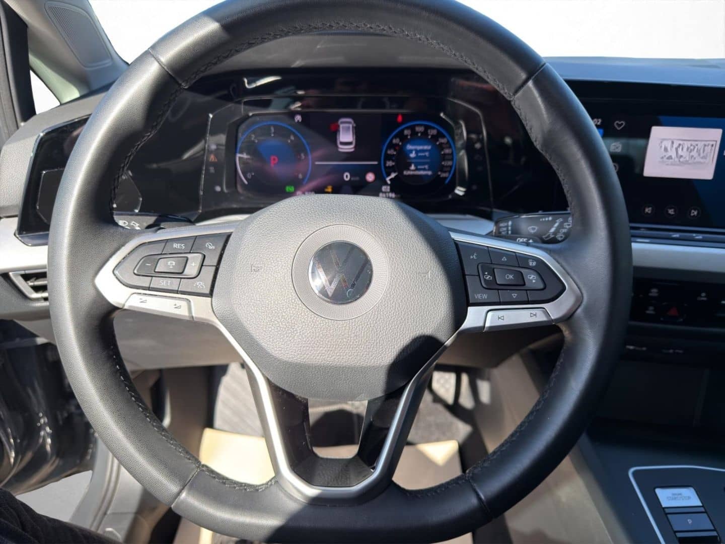 Volkswagen Golf VIII 2.0 TDI Life Navi Digitales Cockpit LE foto 10