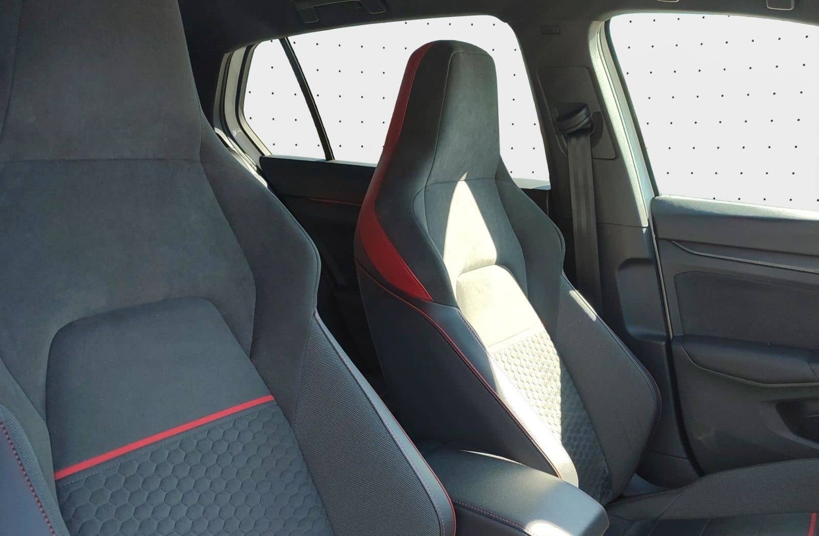 Volkswagen Golf GTI VIII 2.0 TSI  Clubsport DSG* Navi*Kamer foto 6