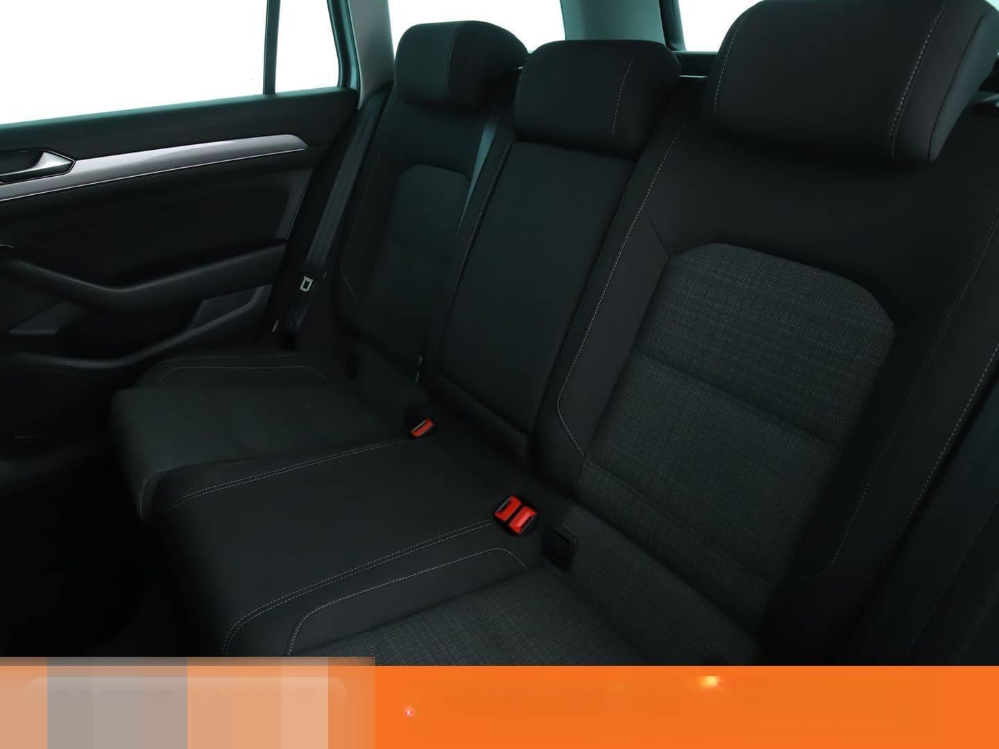 Volkswagen Passat 2.0 TSI Business Aut.*NAVI*HEAD-UP*360CAM foto 14