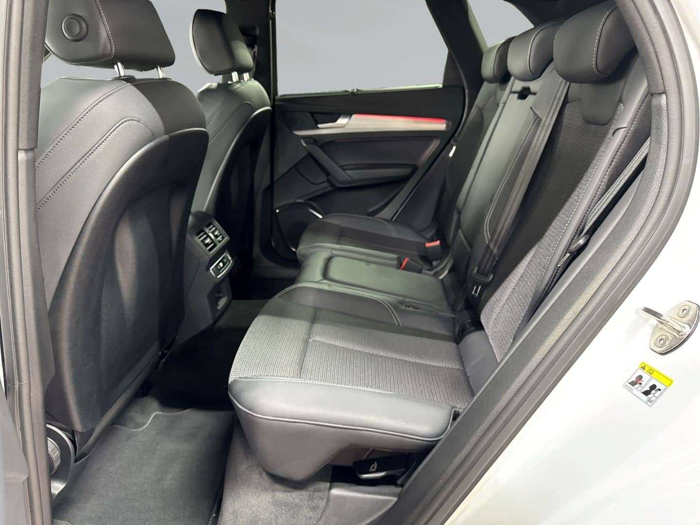 Audi Q5 50 TFSI e S line qu tro AHK+Kamera+Matrix+Pan foto 11