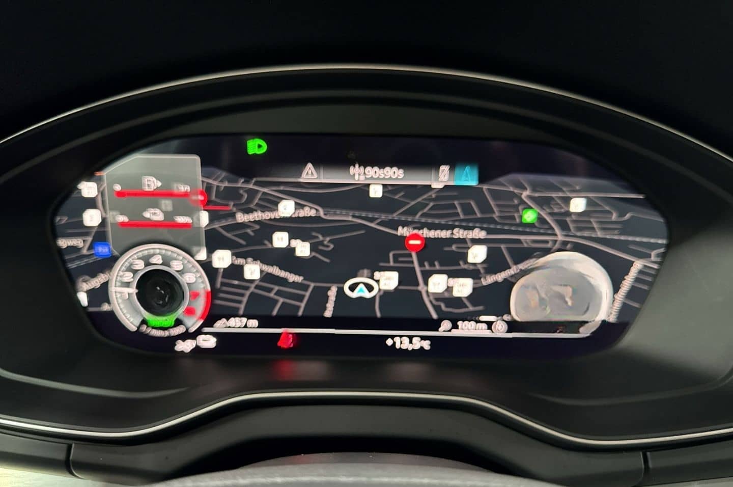 Audi Q5 50 TFSI e S line qu tro AHK+Kamera+Matrix+Pan foto 13