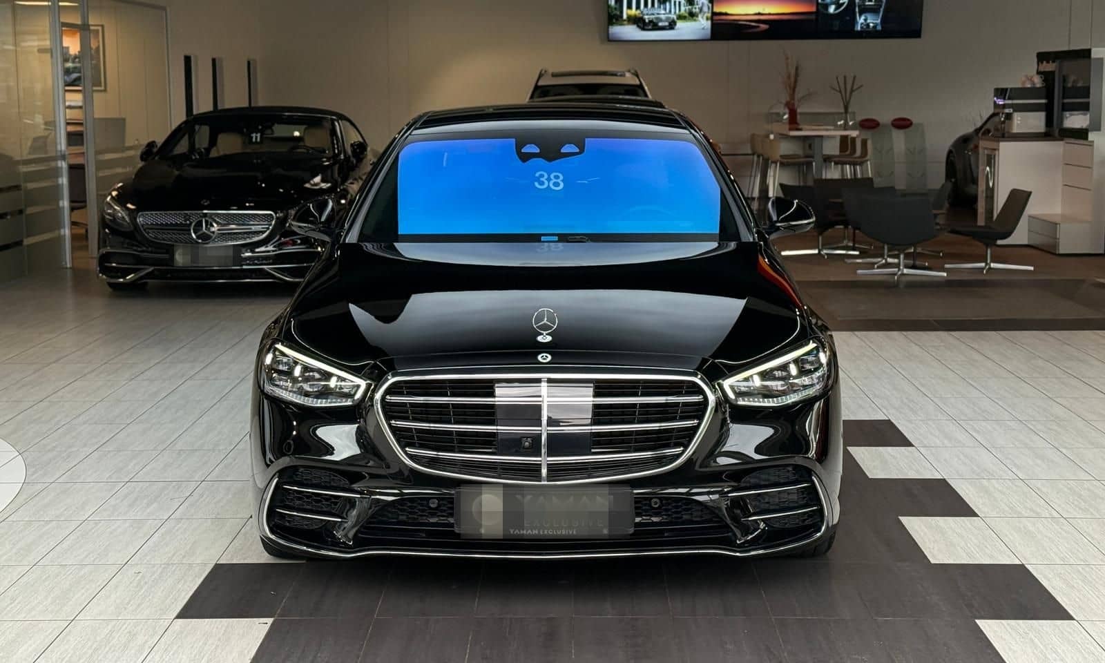 Mercedes-Benz S 580 4M*AMG*Pano*HuD*10°HAL*LederExklusivROT foto 3