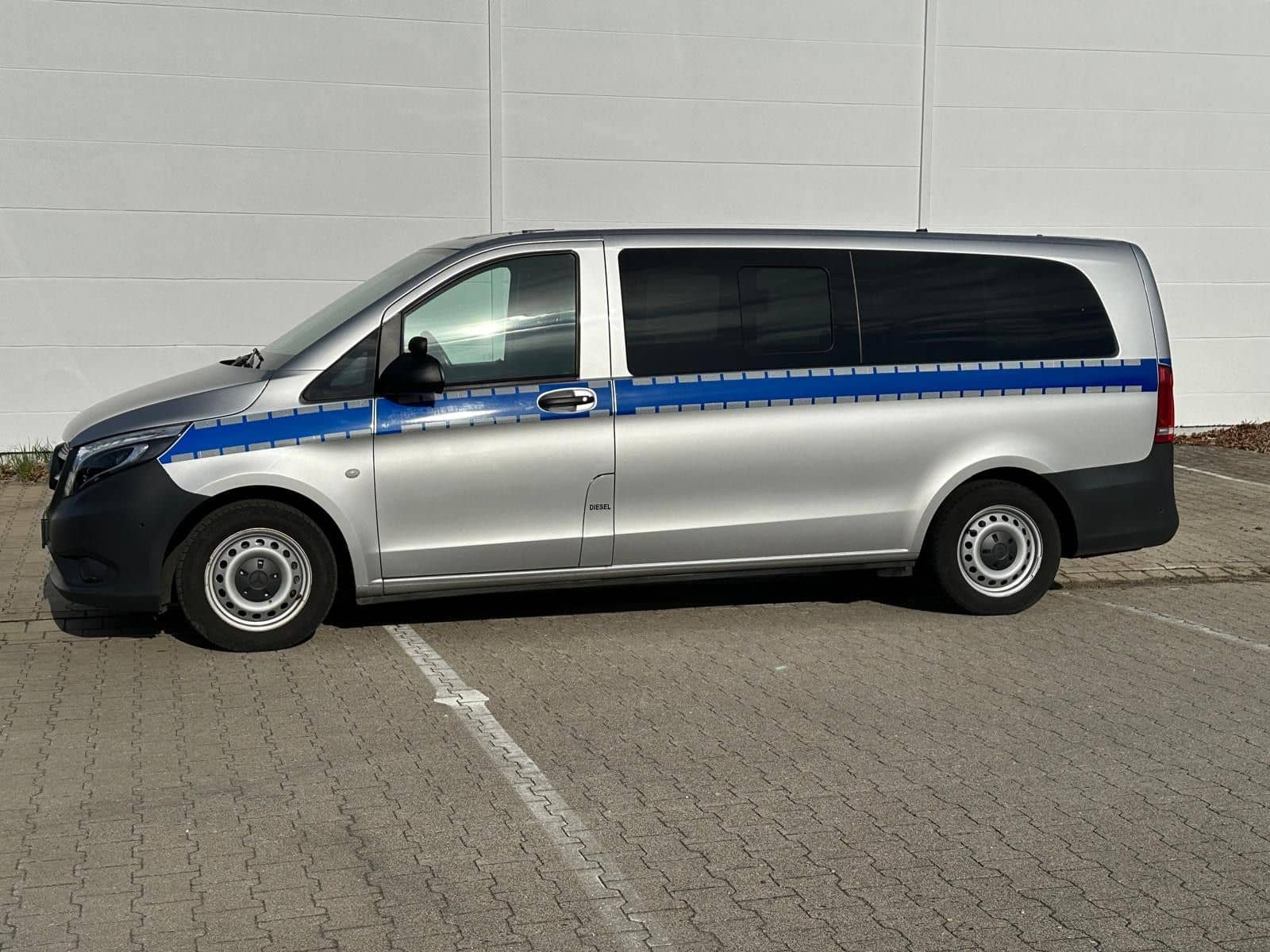 Mercedes-Benz Vito 116 Extralang  PRO TOURER  LED Standheizung foto 5