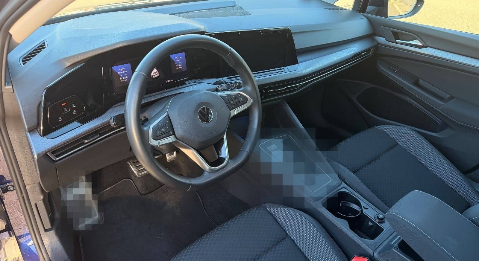 Volkswagen Golf VIII Lim. Active /LED/Autom./ACC foto 19